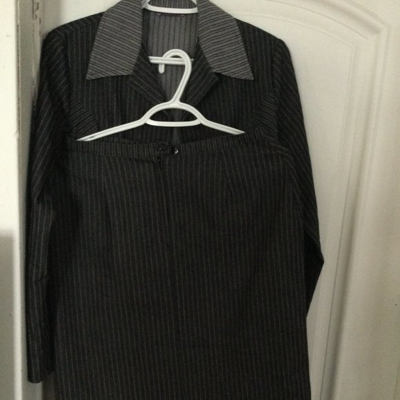 Cloarice Paris 2 pcs jacket and skirt suit 2P made in France black white strips - Picture 1 of 13